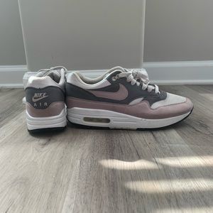 Women’s Air Max 1